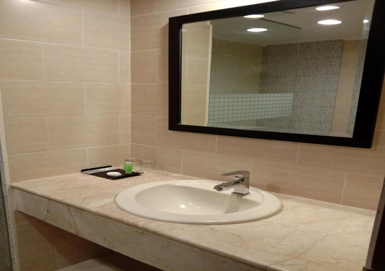 Giia Sanno Pluit Hotel